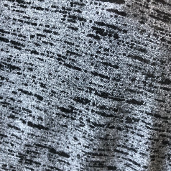 Grey and Black Print Long Sleeve Activewear Top - Picture 6 of 7